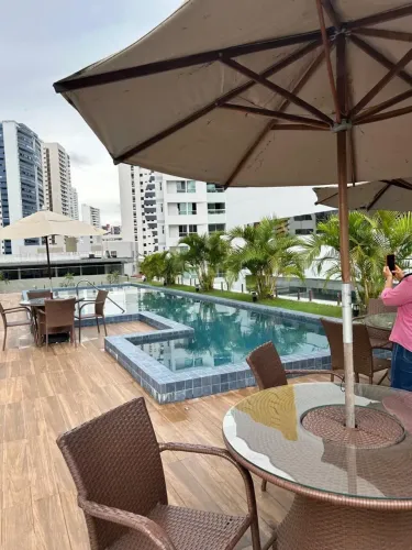 Vendo Apto. Com 82 M2, 03 Qtos. S/01 Suite, com Projetados, Vista Mar em Manaíra.
