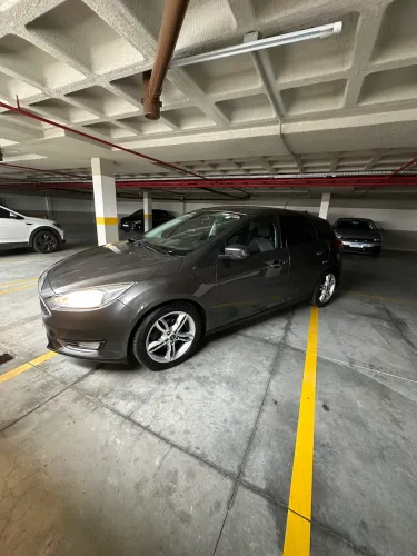 Ford Focus 1.6 S/se/se Plus Flex 8v/16v 5P 2018