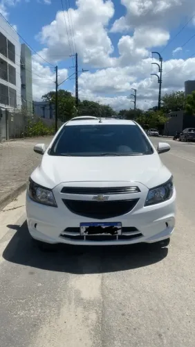 Chevrolet Onix JOY Hatch 1.0 8V Flex Mec. 4P 2019