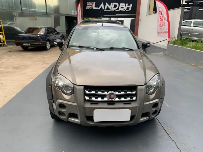Fiat Palio Week.adv.lock.dualogic 1.8 Flex 2010