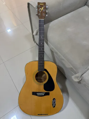 Violão Yamaha FG-411 - Ótimo estado, som excelente