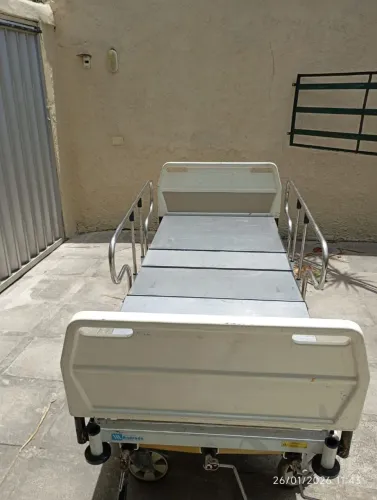 Cama hospitalar