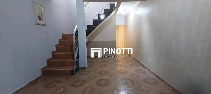 Sobrado com 3 dormitórios para alugar, 130 m² por R$ 2.000/mês - Jardim Petroni - São Bern