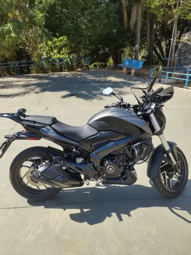 Bajaj dominar 400 impecável