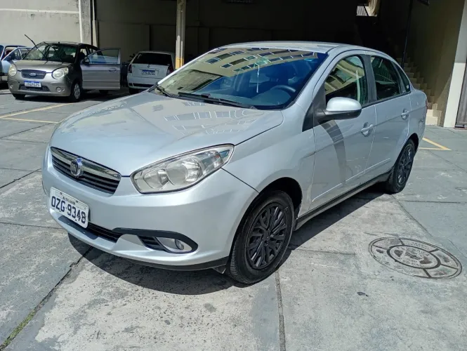 Fiat Grand Siena Attrac. 1.4 EVO F.flex 8V 2015