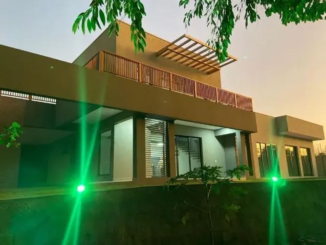 Casa no Condomínio Recanto dos Pássaros, em Engenheiro Coelho - SP