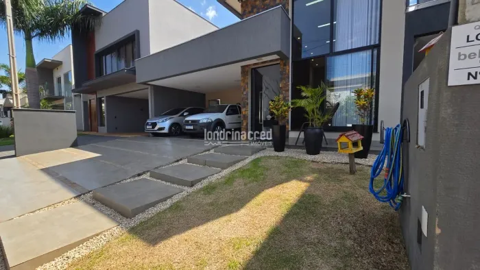 Casa com acabamento diferenciado no Condomínio Bella Vittá Londrina