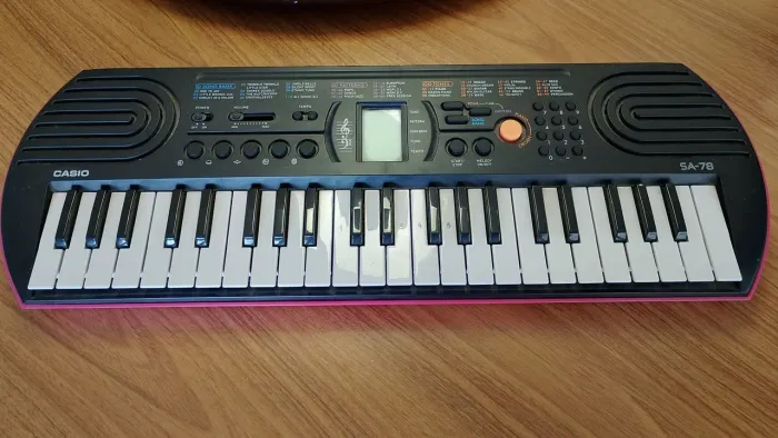 TECLADO CASIO SA-78 AH2 INFANTIL ROSA