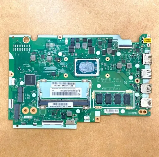 Placa Mãe Lenovo S145, AMD Ryzen 5, Nvme, 4Gb Ram (Semi-Nova)