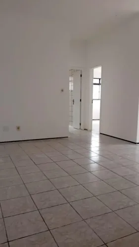 APARTAMENTO À VENDA NO CENTRO | 85 m²