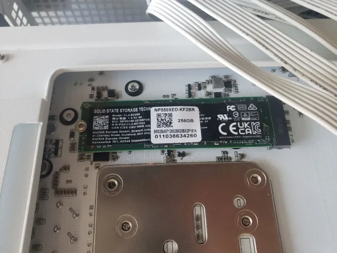 Ssd nvme m.2 256gb Kioxia