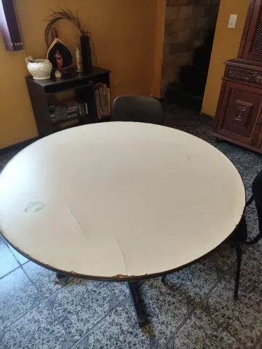 Mesa de escritório para doação