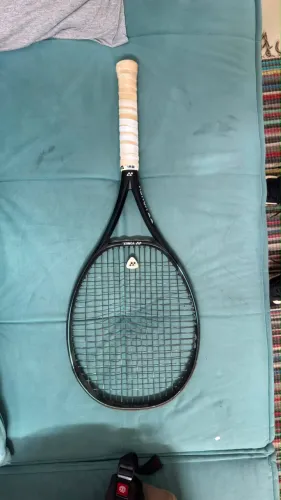Raquete Yonex Ezone 98 Aqua Black