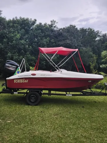 Lancha Fortboat 16 pés com Mercury 60 Hp 4 tempos