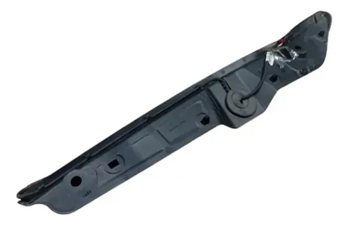 Sensor Tampa Traseira Dir Chevrolet Equinox 2017 2018