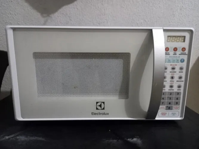 Micro-ondas Electrolux 20 Litros