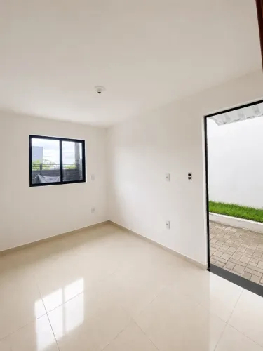 APARTAMENTO EM MANDACARÚ