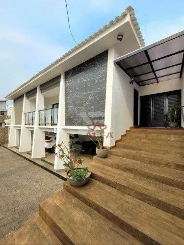 Casa com 5 dormitórios à venda, 400 m² por R$ 1.590.000,00 - Parque Residencial Comendador