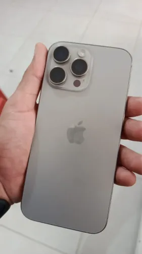 iPhone 16 pro Max 256gb novo