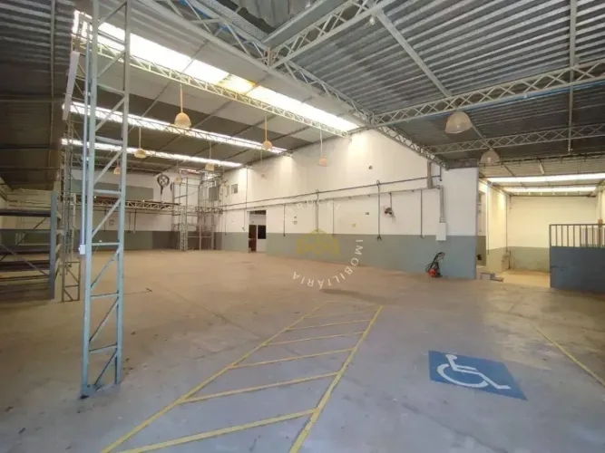 GALPÃO / BARRACÃO COMERCIAL / INDUSTRIAL PARA VENDA E LOCAÇÃO NO BAIRRO JARDIM SÃO PEDRO E
