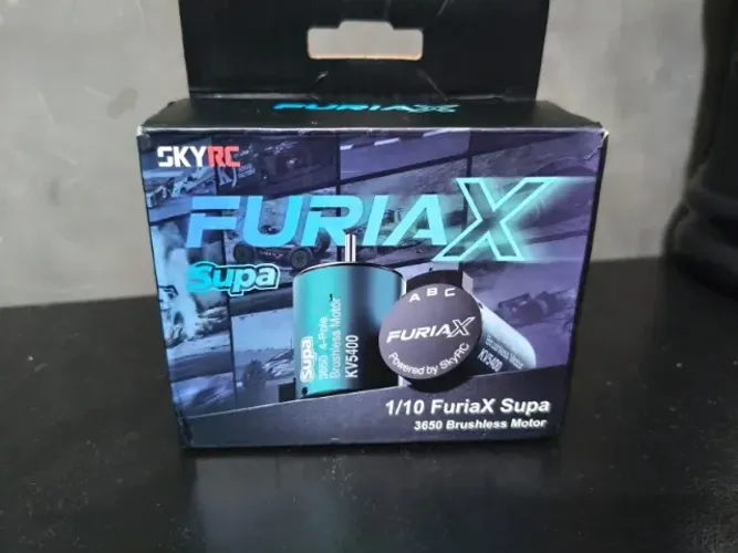 Motor Brushless SkyRC FuriaX Supa 3650 4-Pólos KV3600 para Automodelos 1/10