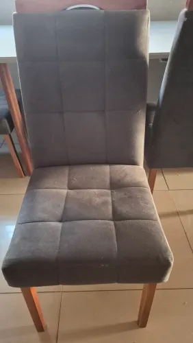 Cadeiras estofadas