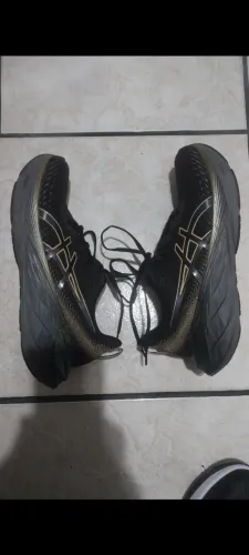 Asics Novablast 4