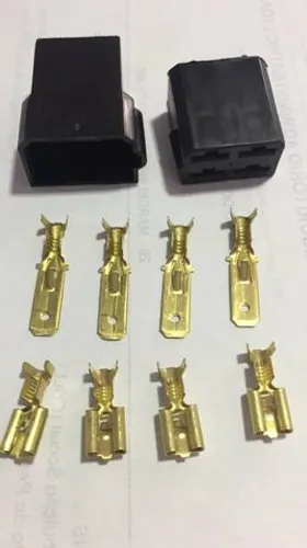 Plug conector de 4 vias