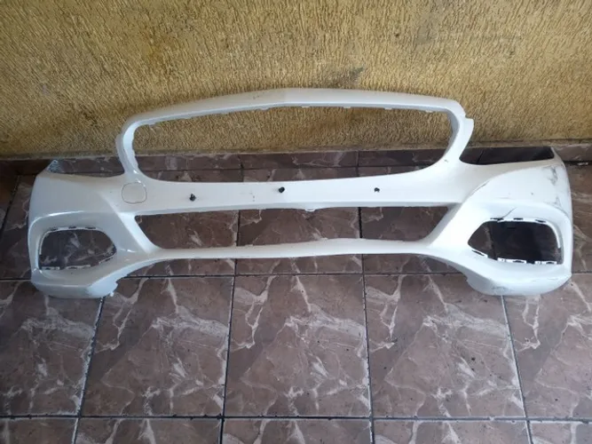 Parachoque dianteiro Mercedes C180 2014 2015 