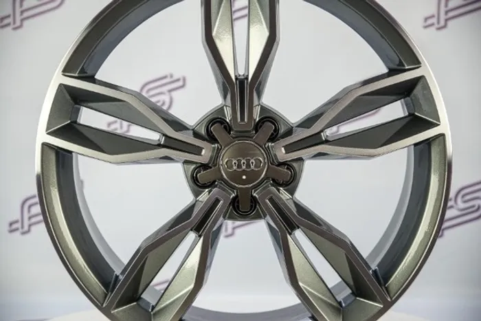 Jogo De Rodas Audi Rs3 Grafite Diamantado 5x112 - 20x8,5
