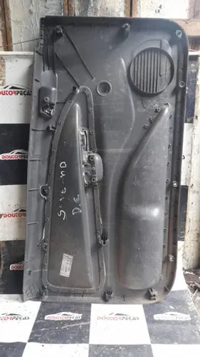 Forro de porta Dianteiro Direito Saveiro 