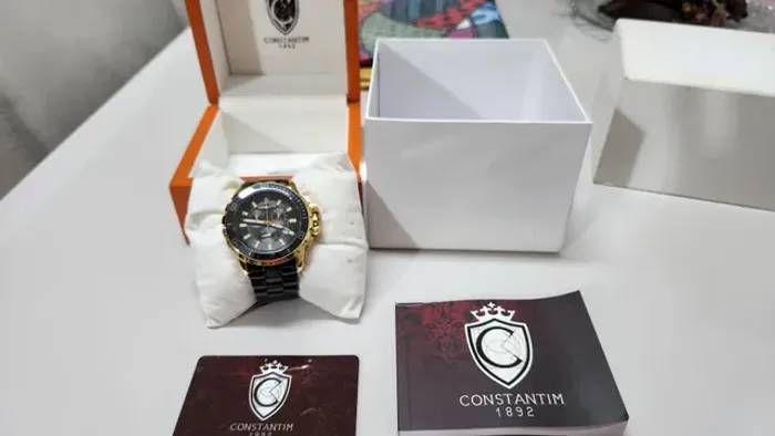 Relógio Suiço Constantim