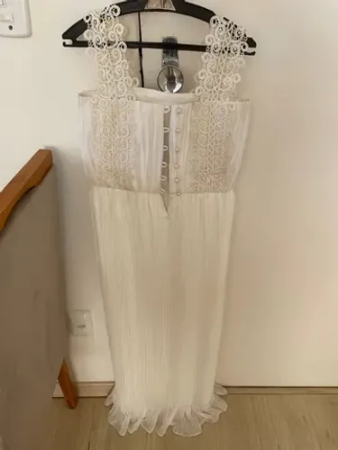 Vestido beje longo
