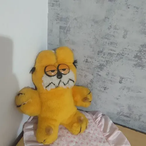 Pelúcia Garfield anos 80
