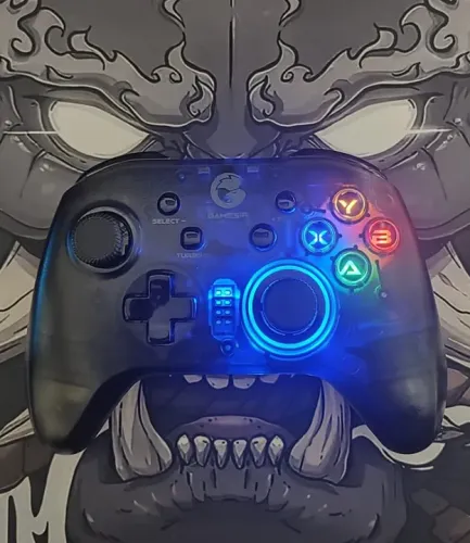 Controle sem fio Gamesir T4 PRO - Semi Novo