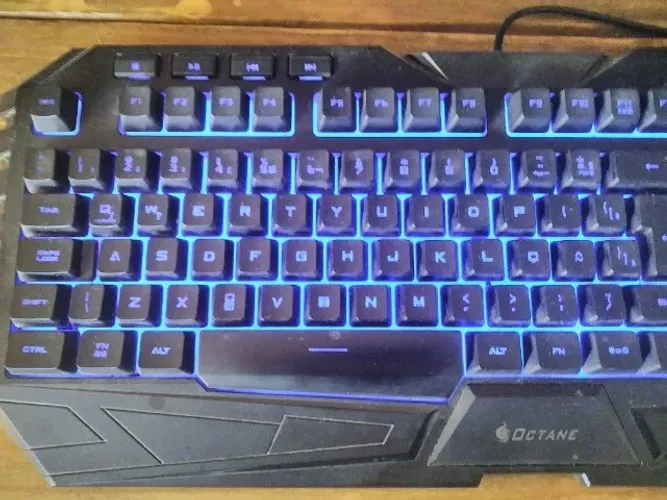 Teclado Octane (Defeito) Apenas pelos Correios!