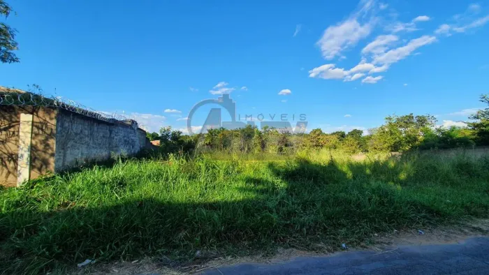 Vendo lote de 817m² no bairro jaraguá 1