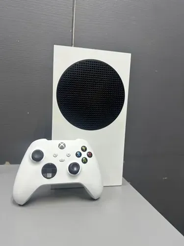 Xbox Séries S seminovo impecável no precinho pra hoje ! Ac Cartão/Trocas/OlxPay