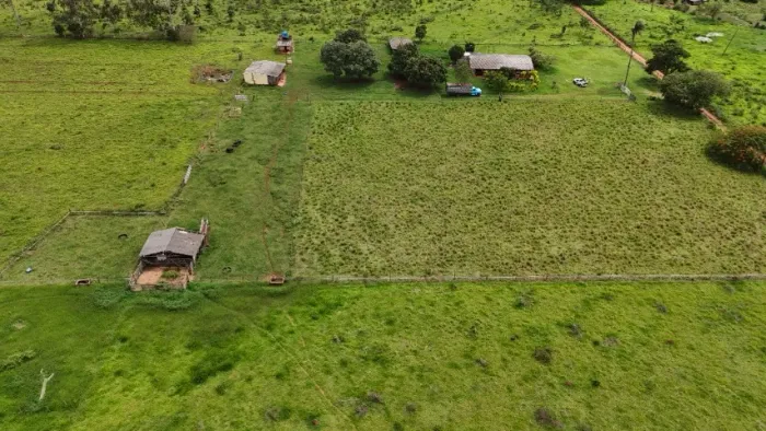 Chácara de 10 Hectares Margens do Asfalto Jaraguari Velho