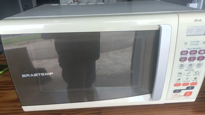 Microondas Brastemp 30 litros 