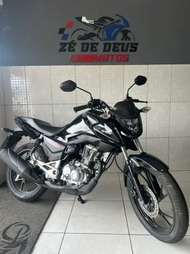 Fan 160 2025 com 300 km ipva pago financiamos pelo banco 