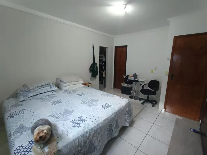 //Vendo casa no CJ Arco Íris - Aceita Financiamento
