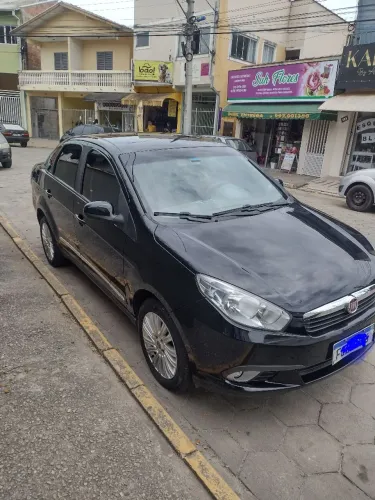 Fiat Grand Siena Essence 1.6 Flex 16V 2015