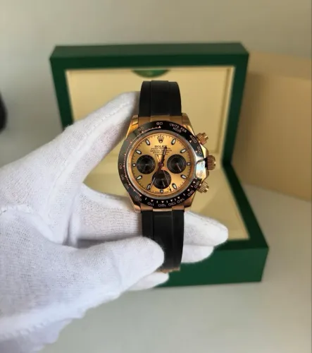 Relógio Rolex Daytona Gold