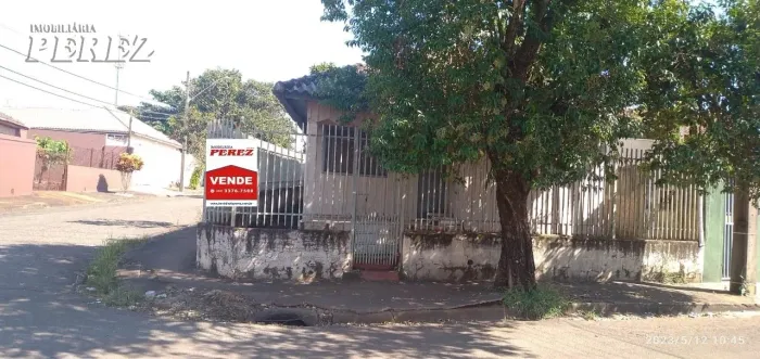 Casa à venda na Rua Mamoré, Vila Nova - Centro de Londrina