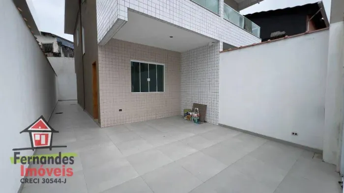 Sobrado novo individual com 2 suítes à venda, 79 m² por R$ 540.000,00 Tude Bastos (Sítio d