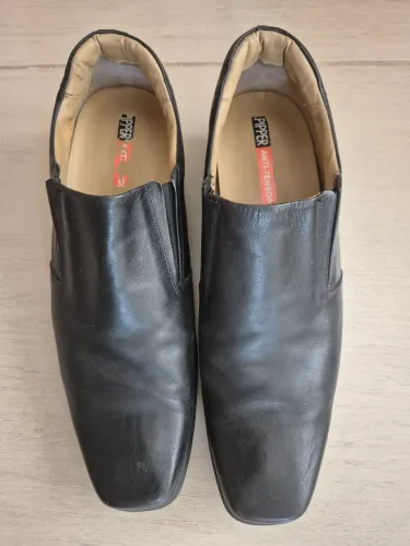 Sapato social preto couro legítimo 44 Semi novo