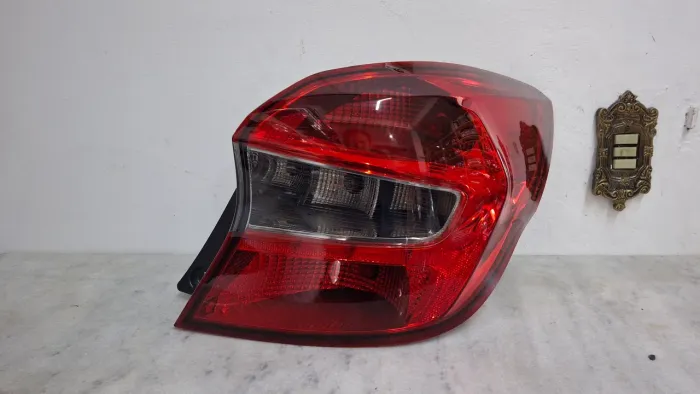 Lanterna ford ka 2015/2018 fume original 