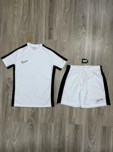 Conjunto Nike dry fit