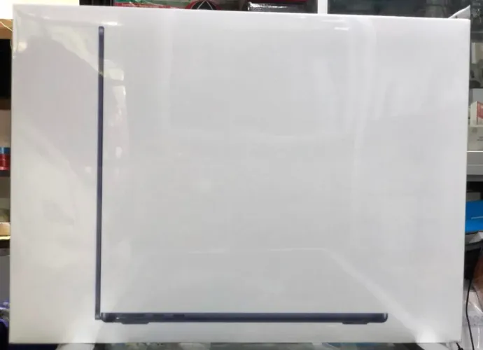 MacBook Air M4 13.6 2025
